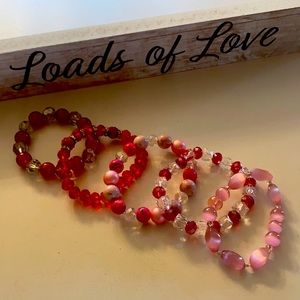 Handmade stretch valentine bracelets red and pink